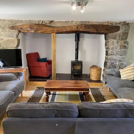 Traditional Welsh Cottage In Llanberis Exterior photo