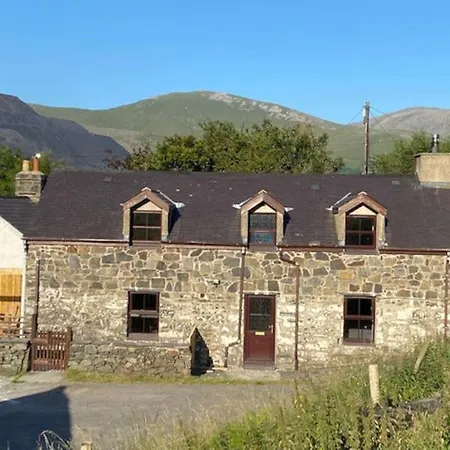 Traditional Welsh Cottage In Llanberis Exterior photo